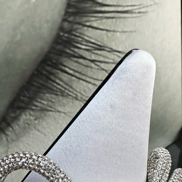 🌺MACH & MACH🌺 Double Bow Satin Flats in White Size: 37.5 - Picture 13 of 17